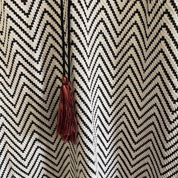 Altar'd State Women's Cream Chevron Embroidered Peasant Bohemian Blouse Small - Picture 5 of 10